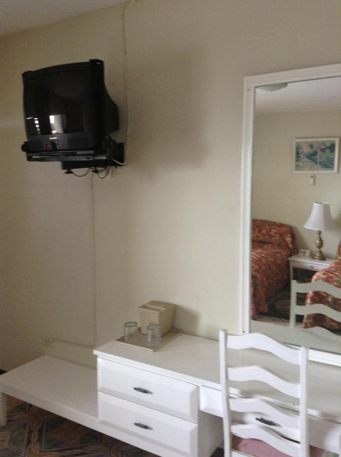 Hotel Montego Montego Bay Zimmer foto